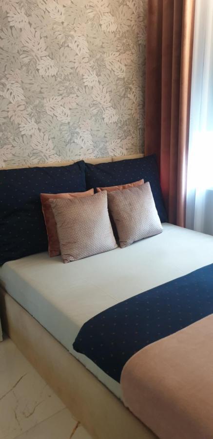 Vip Room 2+2 كونين المظهر الخارجي الصورة